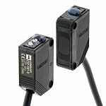 Fotocélula rectangular Omron, Sistema Barrera de Luz, alcance 15.000 mm, salida PNP, Cable libre
